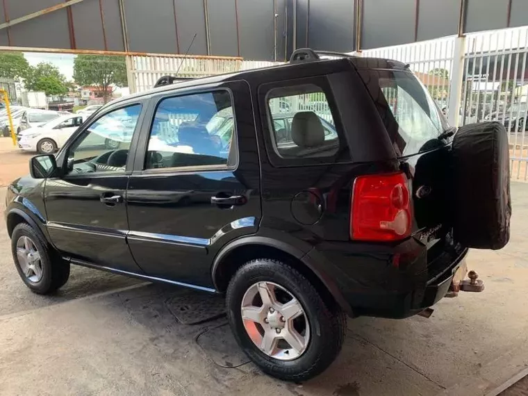 Ford Ecosport Preto 15