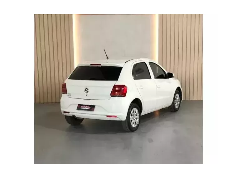 Volkswagen Gol Branco 6