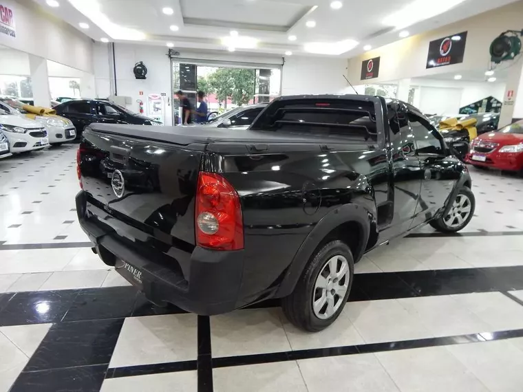 Chevrolet Montana Preto 6