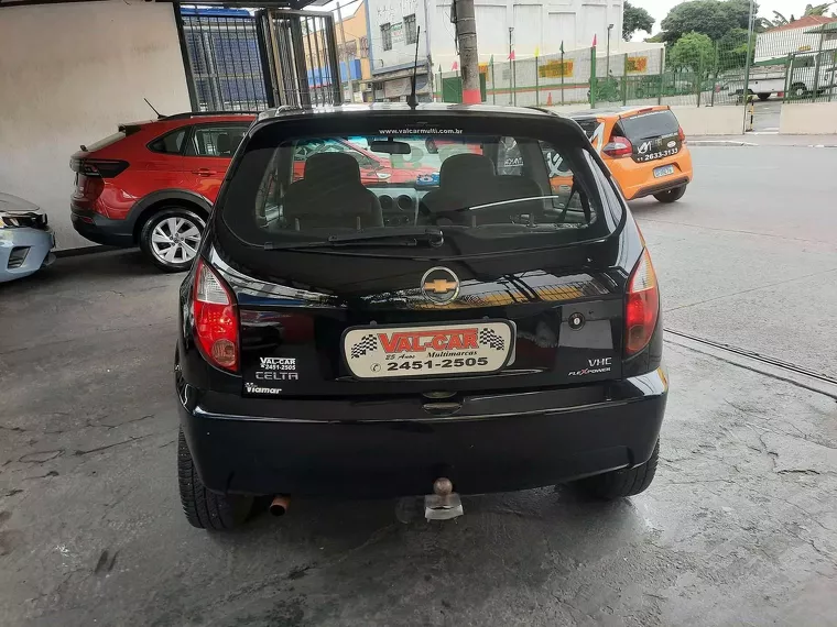 Chevrolet Celta Preto 12