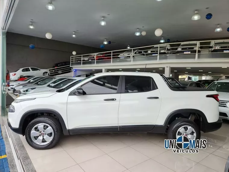 Fiat Toro Branco 17