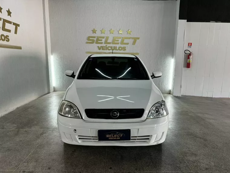 Chevrolet Corsa Branco 4