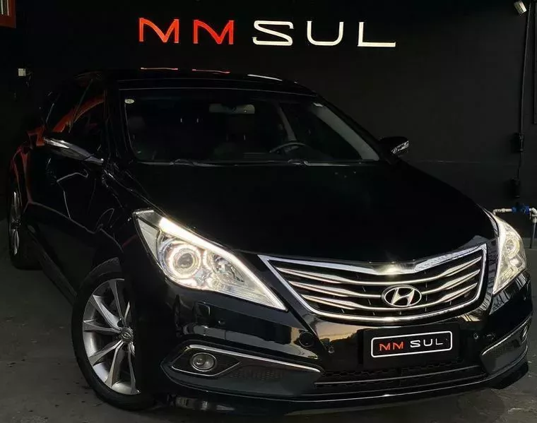 Hyundai Azera Preto 15