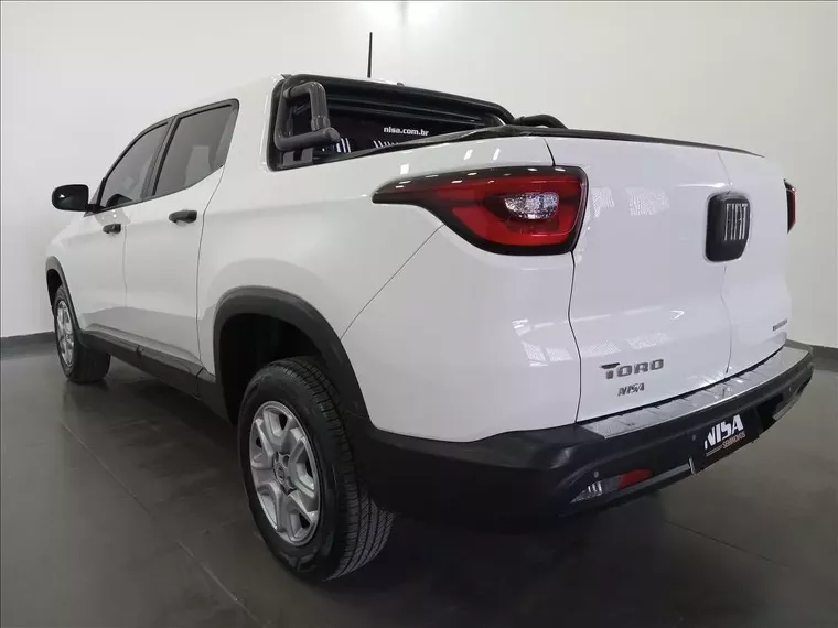 Fiat Toro Branco 6