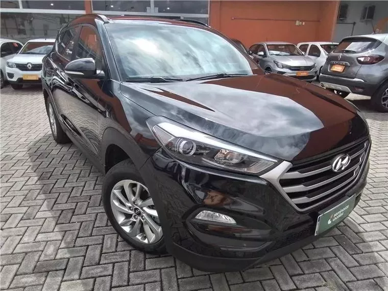 Hyundai Tucson Preto 11