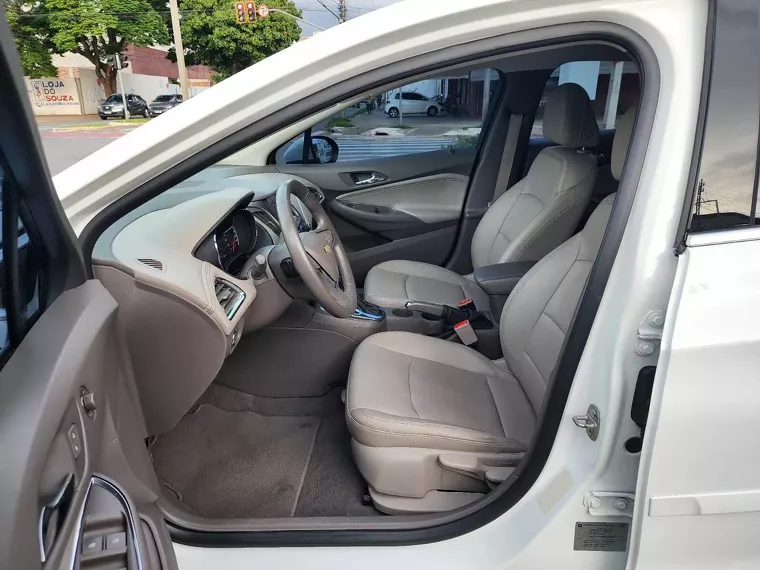 Chevrolet Cruze Branco 13