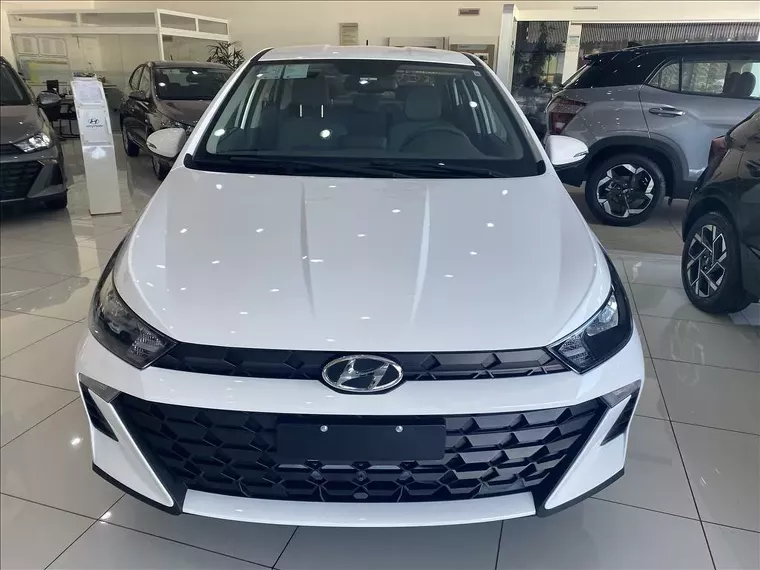 Hyundai HB20S Branco 1