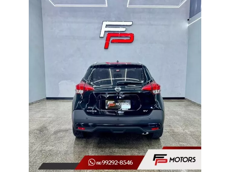 Nissan Kicks Preto 6