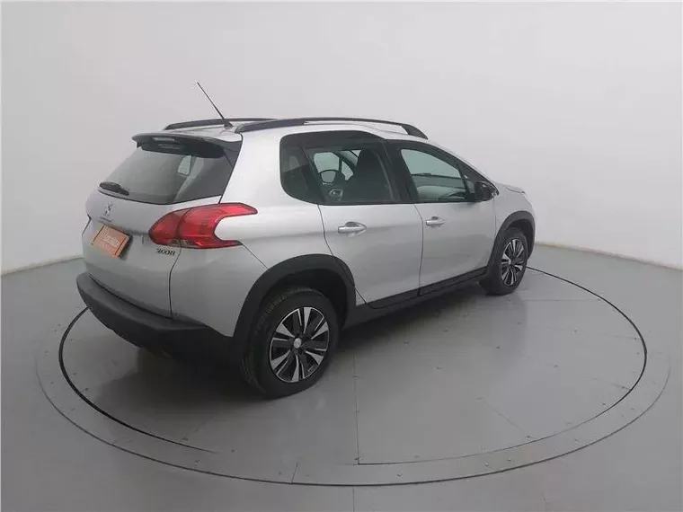 Peugeot 2008 Cinza 10