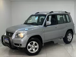 Mitsubishi Pajero TR4