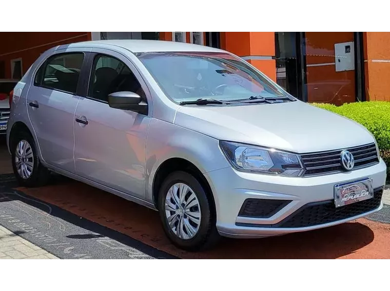 Volkswagen Gol Prata 15