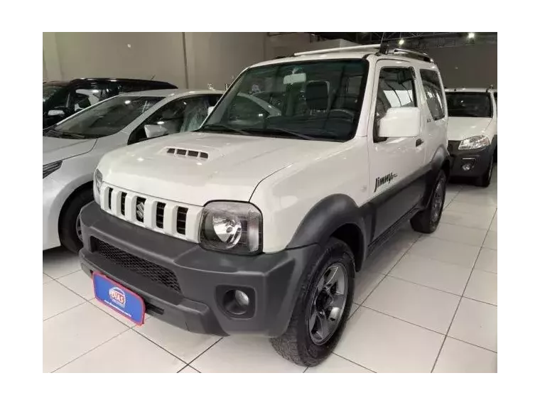 Suzuki Jimny Branco 4