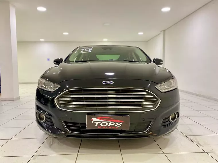 Ford Fusion Preto 7