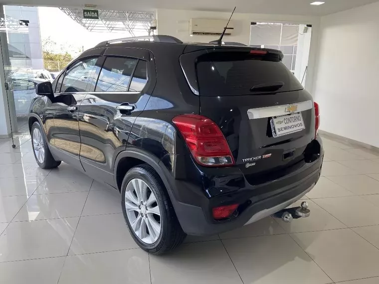 Chevrolet Tracker Preto 8