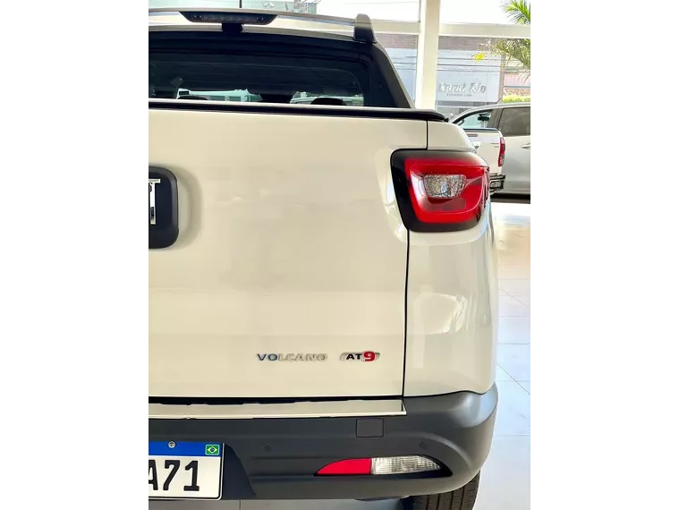 Fiat Toro Branco 1