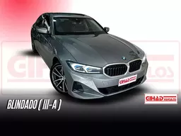 BMW 320i