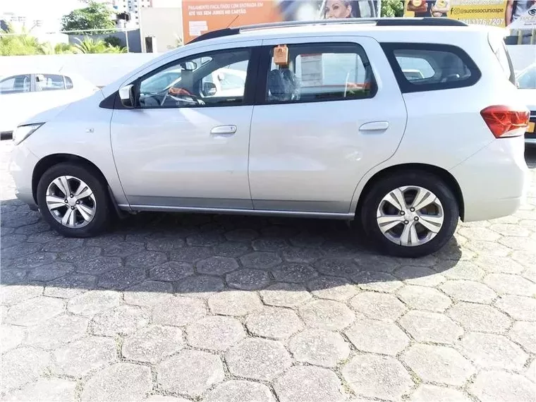 Chevrolet Spin Prata 8