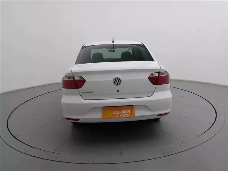 Volkswagen Voyage Branco 8