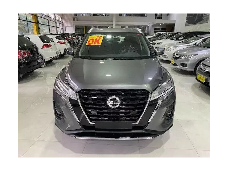 Nissan Kicks Cinza 18