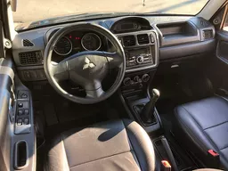 Mitsubishi Pajero TR4