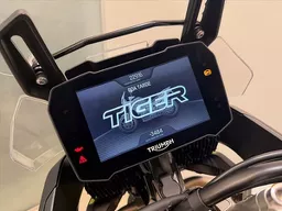 Triumph Tiger 900