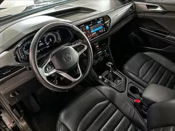 Volkswagen Taos