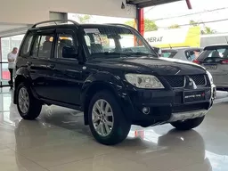 Mitsubishi Pajero TR4
