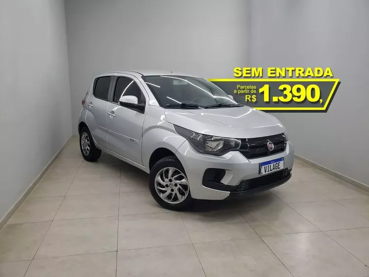 Fiat Mobi Prata 10