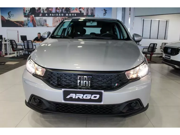 Fiat Argo Prata 7