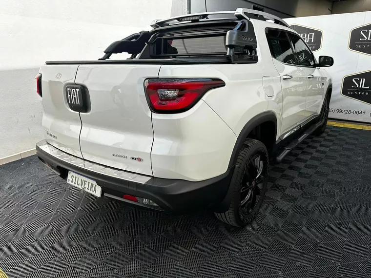 Fiat Toro Branco 15