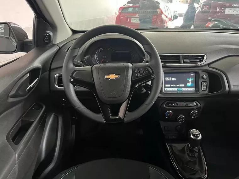 Chevrolet Prisma Cinza 7