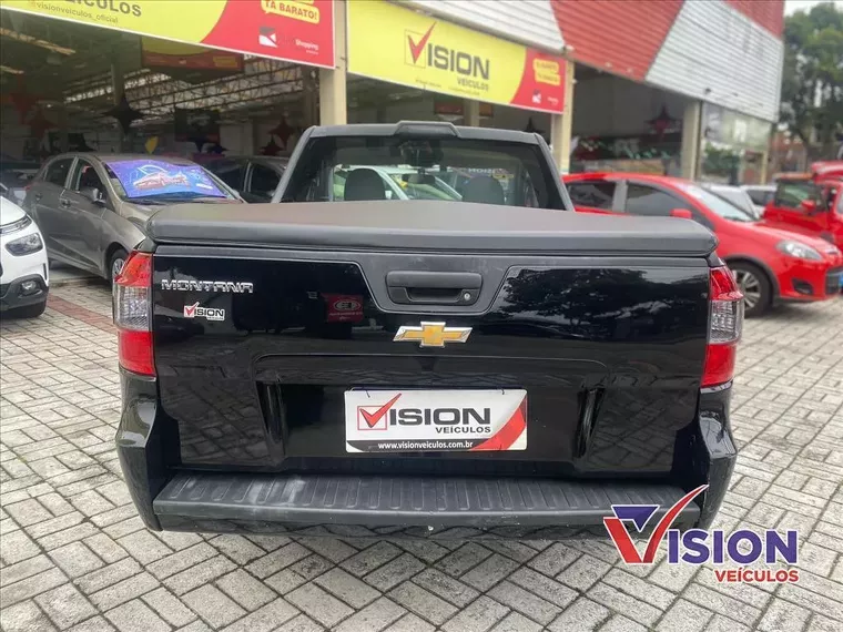 Chevrolet Montana Preto 5