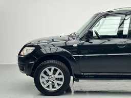 Mitsubishi Pajero TR4