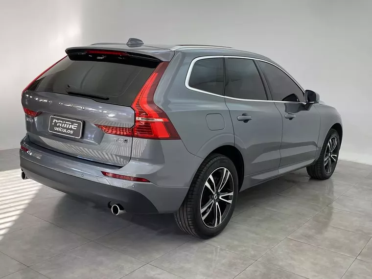 Volvo XC60 Cinza 1