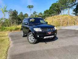 Mitsubishi Pajero TR4