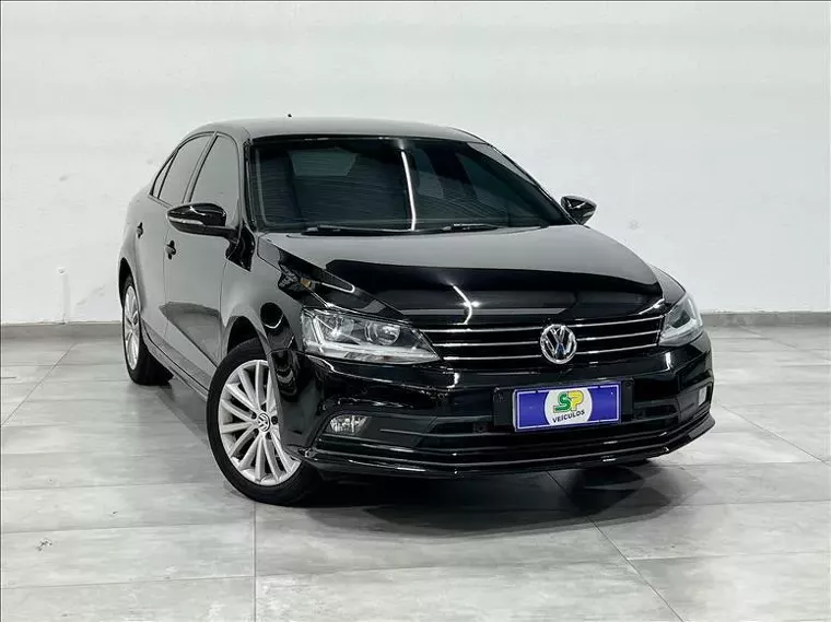 Volkswagen Jetta Preto 12