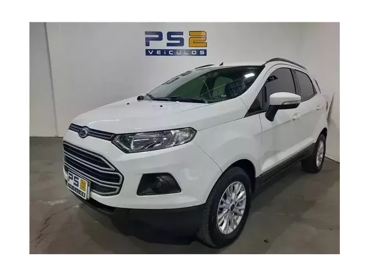 Ford Ecosport Branco 4