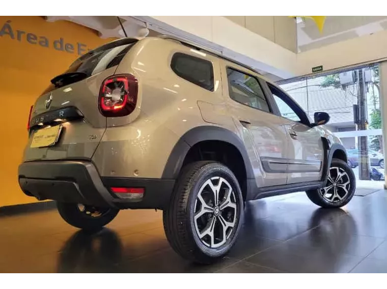 Renault Duster Bege 9