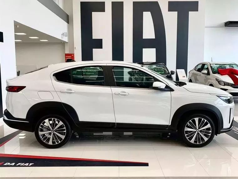 Fiat Fastback Branco 1