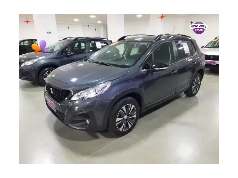 Peugeot 2008 Cinza 4