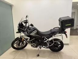 Triumph Tiger 900