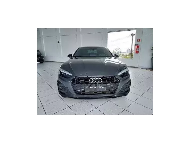 Audi A5 Cinza 9