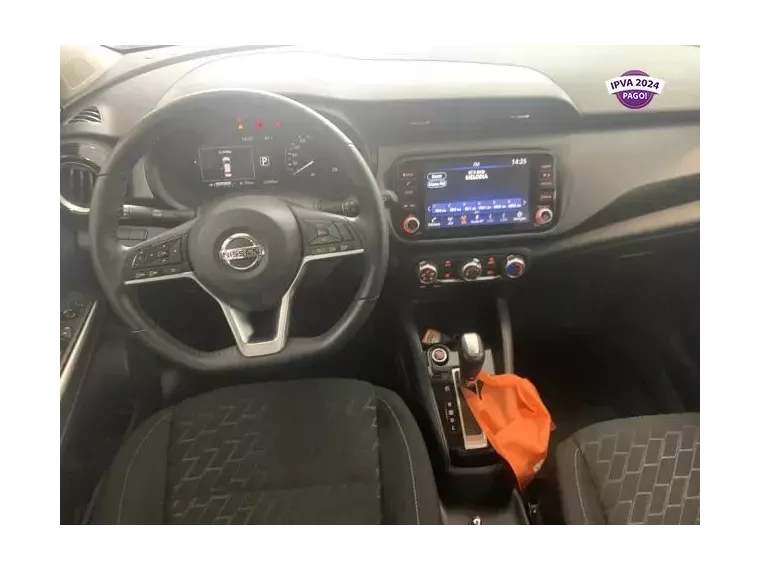 Nissan Kicks Branco 4