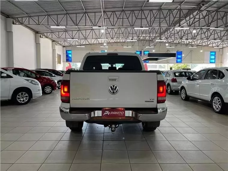 Volkswagen Amarok Branco 6