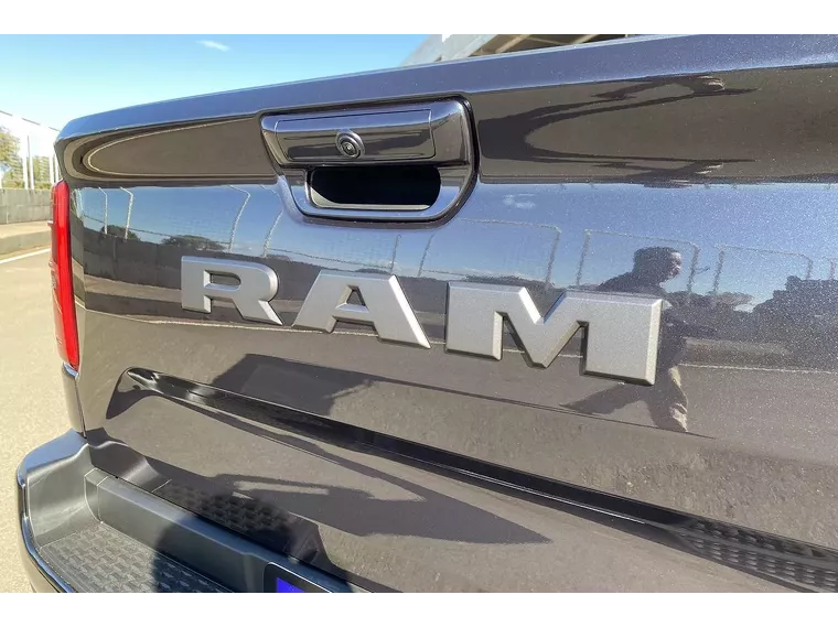 RAM Rampage Preto 7