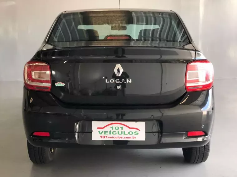 Renault Logan Preto 5