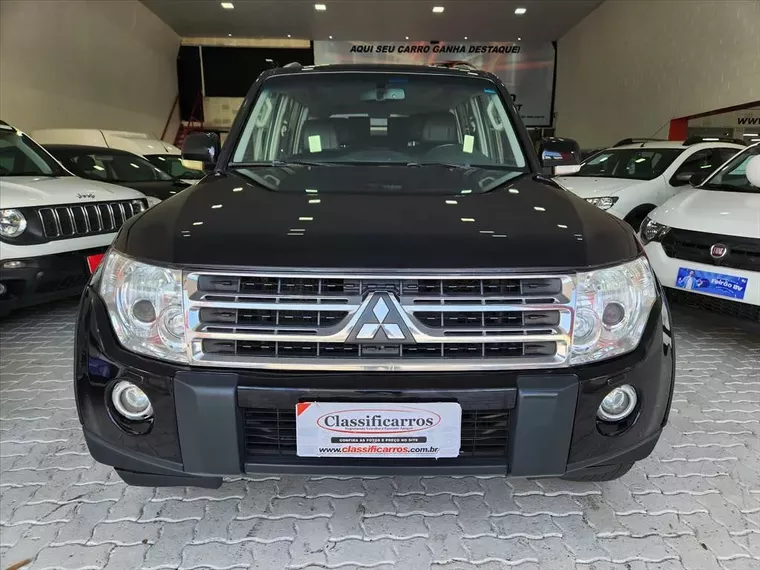 Mitsubishi Pajero Full Preto 9