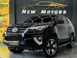 Toyota Hilux SW4