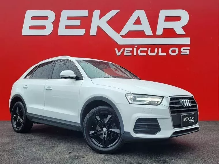 Audi Q3 Branco 15