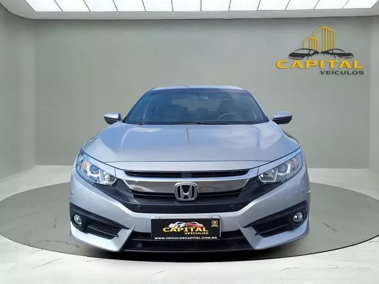 Honda Civic Prata 11